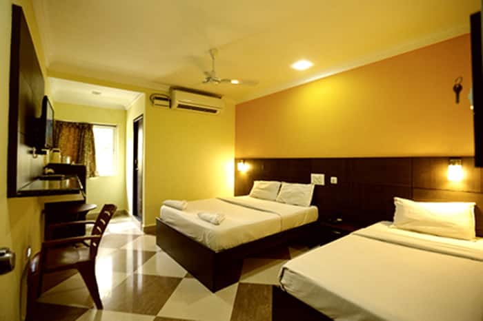YES Rooms K.B.Dasan Road Teynampet, Chennai 4